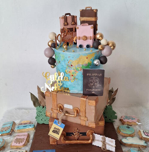 CUSTOM CAKE